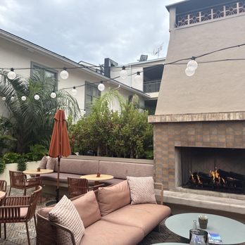 Little Palm - Outdoor Seating - Cocktail Bars Near Me - Charleston, South Carolina