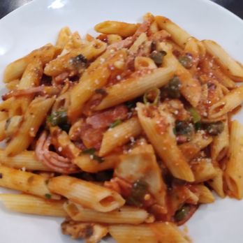 La Famiglia - Pasta - Italian Near Me - Epping, VIC La Famiglia - Pasta - Italian Near Me - Epping, VIC