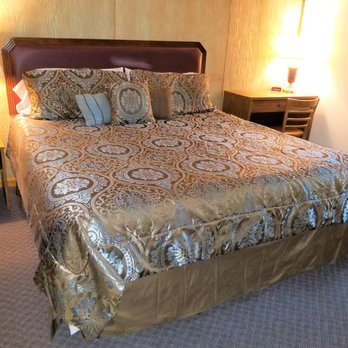 Duffer Motel - Single King Bed - Hotels Near Me - Mangum, Oklahoma Duffer Motel - Single King Bed - Hotels Near Me - Mangum, Oklahoma