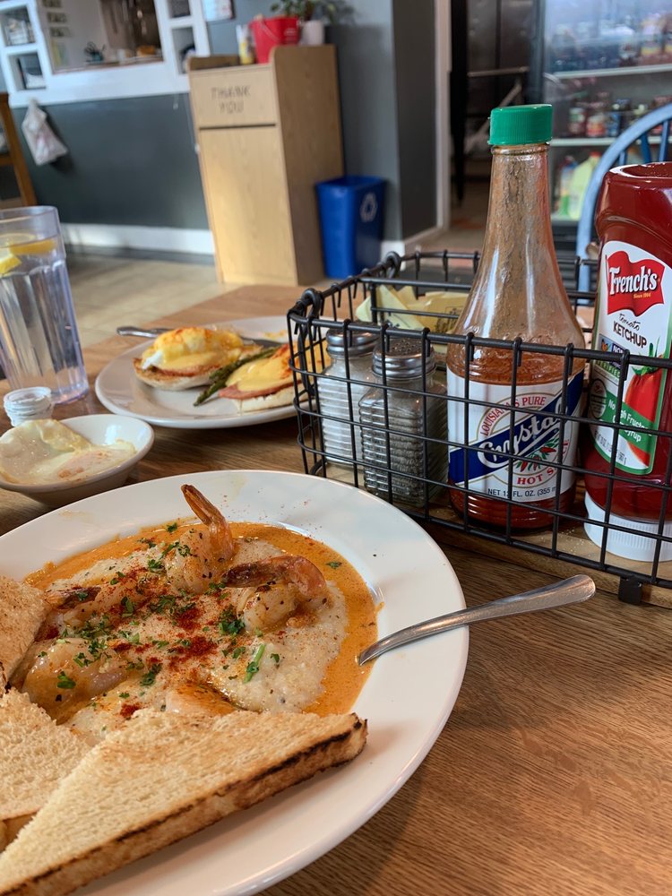 HEADWATERS KITCHEN Updated May 2024 34 Photos & 20 Reviews 1259 E Main St, Old Fort, North