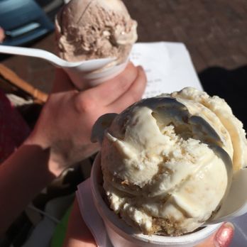 Annapolis Ice Cream - butter pecan and brownie batter - Ice Cream & Frozen Yogurt Near Me - Annapolis, Maryland