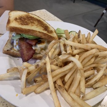 Jack's Restaurant & Bar - SUNSET BOULEVARD BURGER - Breakfast & Brunch Near Me - Newark, California