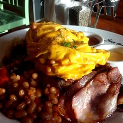 Joe's Garage - Joe's big breakfast.