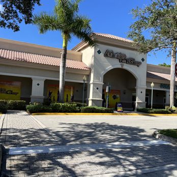 Monster Mini Golf - Mini Golf Near Me - Pembroke Pines, Florida