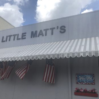 Little Matt's - Outside view - Burgers Near Me - Houston, Texas Little Matt's - Outside view - Burgers Near Me - Houston, Texas