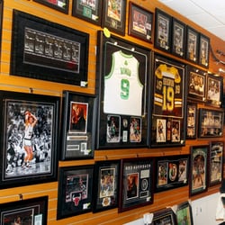 Diamond Legends - Showroom