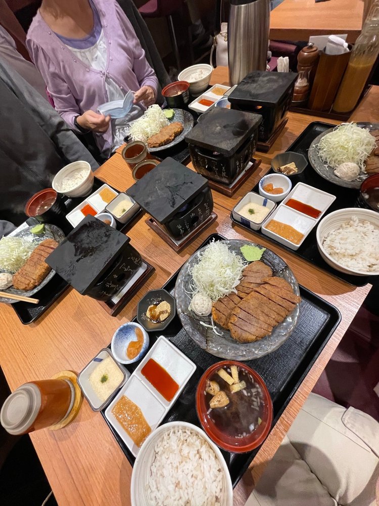 Gyūkatsu Motomura Shinjuku Minamiguchi