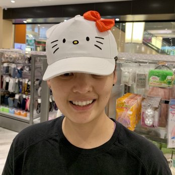 Oomomo - Department Stores Near Me - Burnaby, British Columbia