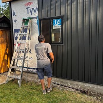 Build 4 Outdoors - Windows and doors - General Contractors Near Me - Etobicoke, Ontario