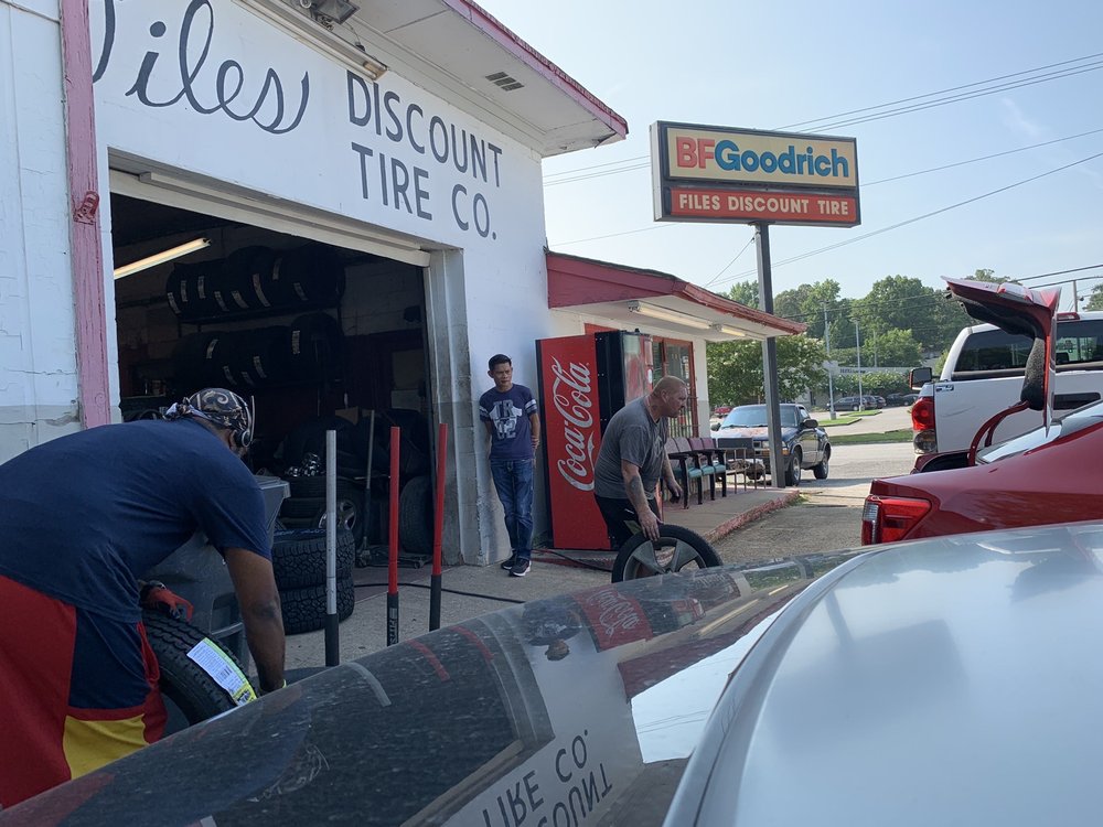 FILES DISCOUNT TIRES Updated July 2024 701 Main St, Gardendale