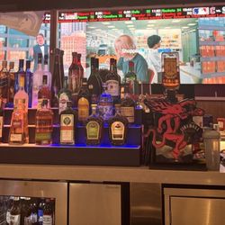Dave & Buster's Lansing
