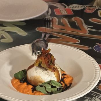 Bar Mutz - Di Stefano burrata - Cocktail Bars Near Me - Westwood, New Jersey