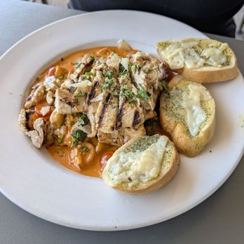 Union Grill & Tap - Tuscan Chicken and Rice - Gastropubs Near Me - Gilbert, Arizona Union Grill & Tap - Tuscan Chicken and Rice - Gastropubs Near Me - Gilbert, Arizona