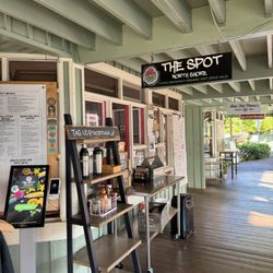 The Spot North Shore - Order and find a seat