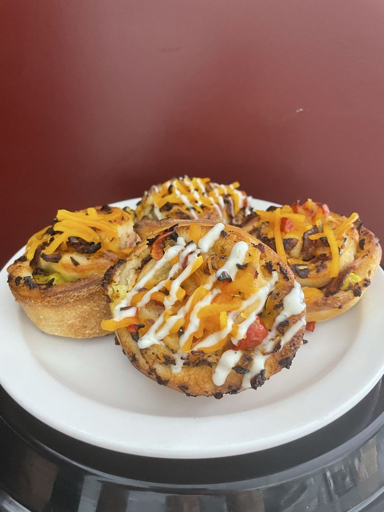 Bruno’s Pizzeria Logo