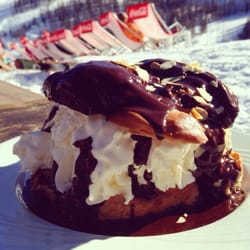 Le Gratusier - Profiterole gargantua