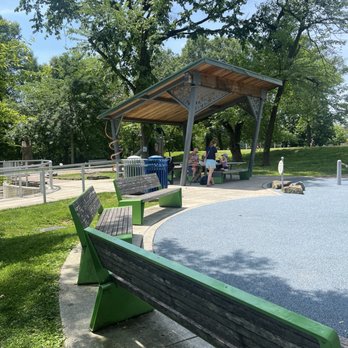 Oak Grove Park - Parks Near Me - Arlington, Virginia