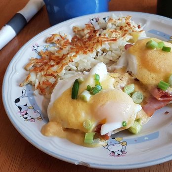 Yellowstone Grill - American Near Me - Gardiner, Montana