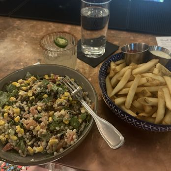 Beginner's Luck - Salmon salad and fries at the bar - Coffee & Tea Near Me - Scottsdale, Arizona