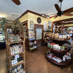Kohala Grown Market - Inside
