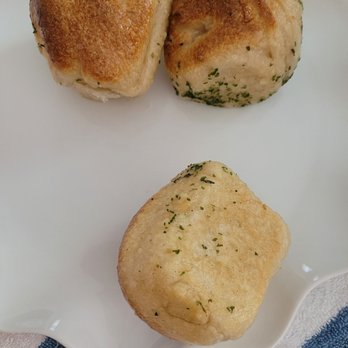 Milano’s Pizzas - Garlic rolls - Pizza Near Me - Davie, Florida