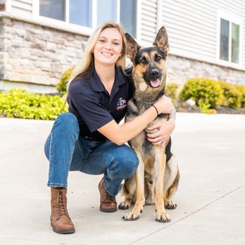 Lorenzo's Dog Training Team - Pet Training Near Me Lorenzo's Dog Training Team - Pet Training Near Me