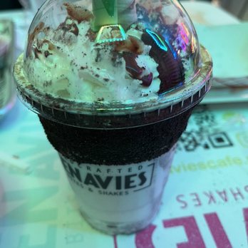 Jenavies Cafe - Oreo milkshake - Latin American Near Me - Bronx, New York Jenavies Cafe - Oreo milkshake - Latin American Near Me - Bronx, New York