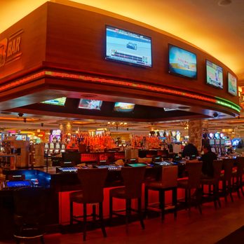 Thunder Bar - the interior of a casino - Sports Bars Near Me - Lincoln, California Thunder Bar - the interior of a casino - Sports Bars Near Me - Lincoln, California