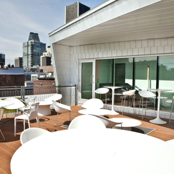 Centre PHI - terrasse 4ème étage - Art Galleries Near Me - Montreal, Quebec