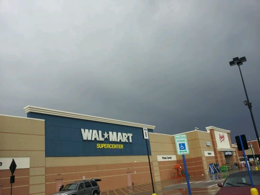 Walmart Supercenter by null