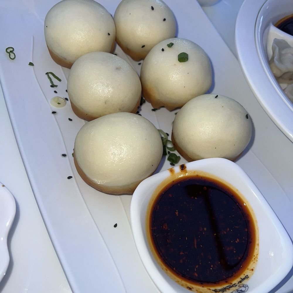 Super Dumpling - Pan Fried Beef Buns (6Pcs) - Noodles Near Me - Orange, California Super Dumpling - Pan Fried Beef Buns (6Pcs) - Noodles Near Me - Orange, California