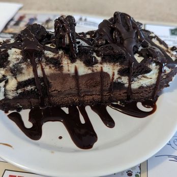 Bantam Pizza & Restaurant - Oreo Cookie Bash - Pizza Near Me - Litchfield, Connecticut Bantam Pizza & Restaurant - Oreo Cookie Bash - Pizza Near Me - Litchfield, Connecticut