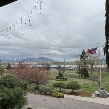 The Growler Guys - Pubs Near Me - Klamath Falls, Oregon The Growler Guys - Pubs Near Me - Klamath Falls, Oregon