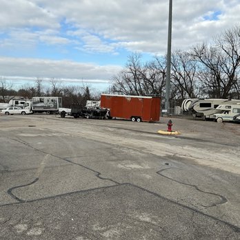 iStorage - Self Storage Near Me - Shawnee, Kansas iStorage - Self Storage Near Me - Shawnee, Kansas
