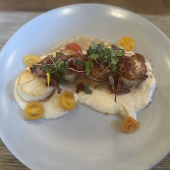 The Hero Ranch Kitchen - Pan seared scallops - American Near Me - Saratoga, California The Hero Ranch Kitchen - Pan seared scallops - American Near Me - Saratoga, California
