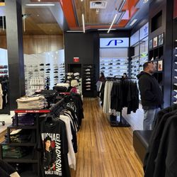 Shoe Palace