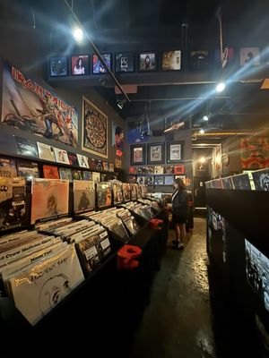 Vinyl Tap by null