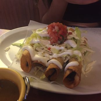 El Taquito - Mexican Near Me - Miami, Florida El Taquito - Mexican Near Me - Miami, Florida
