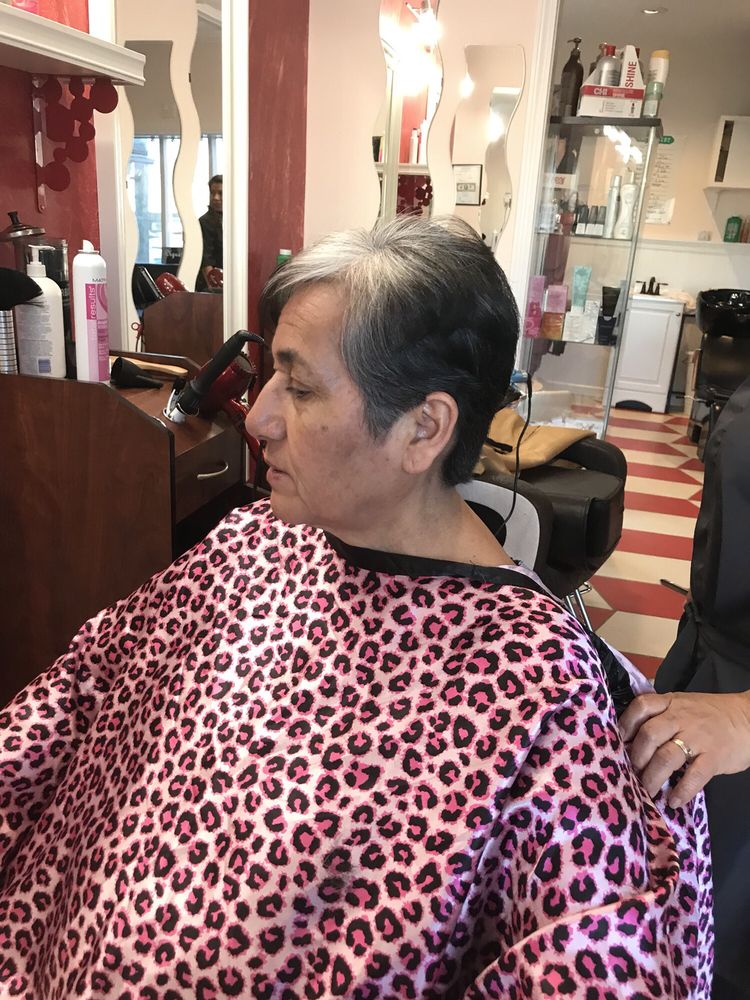 DIGNA’S HAIR SALON Updated September 2024 37 Photos 1788 Dixwelle