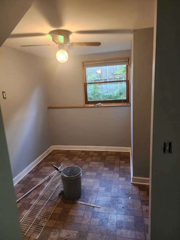 Slide of Cruz Handyman Service