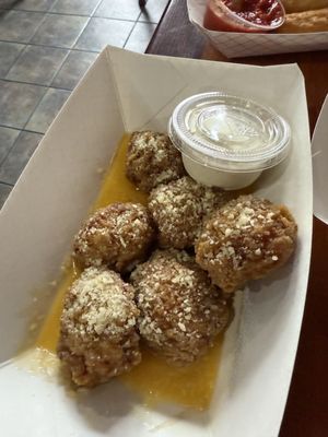 Beanie's Bar & Grill by null