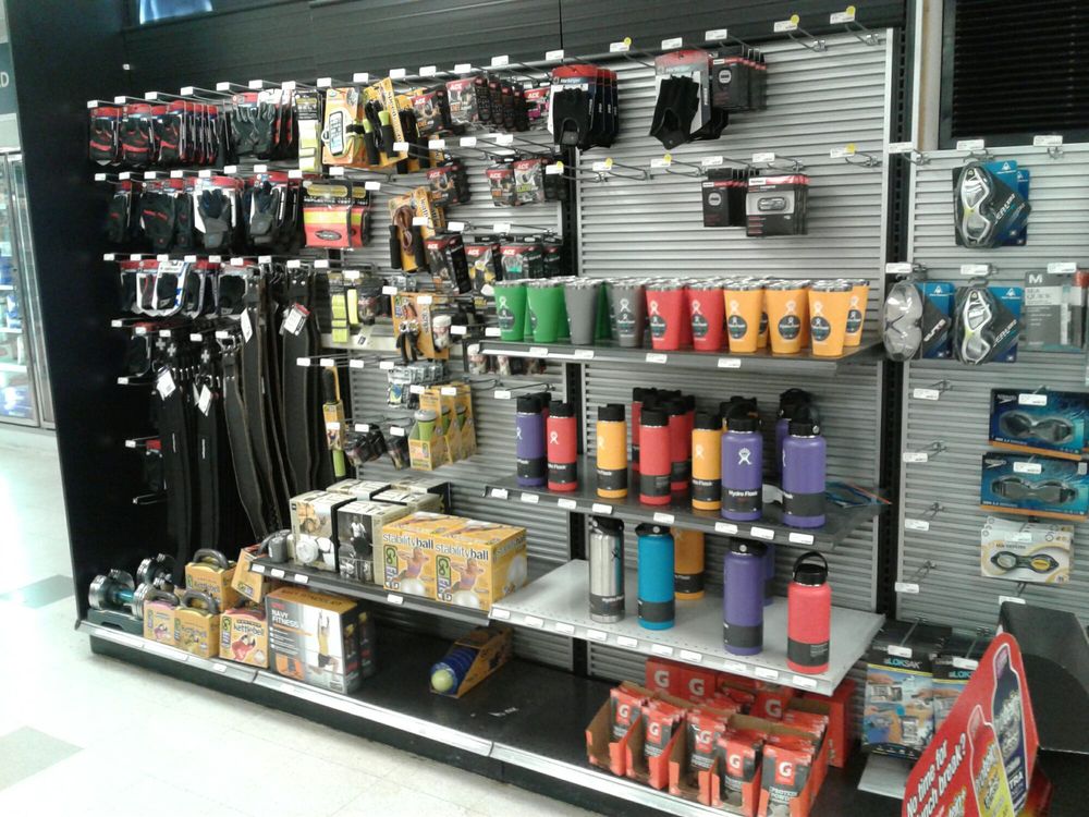 NEX FLEET STORE Updated September 2024 11 Photos 1983 H St W313