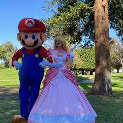 Party Characters in Los Angeles - Mario & princess peach