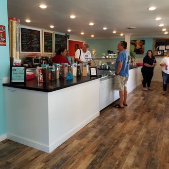 Gilbert's Ice Cream - Ice Cream & Frozen Yogurt Near Me - Pawleys Island, South Carolina