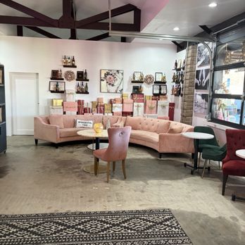 Mia Marie Vineyards - Inside - Wine Tasting Room Near Me - Escondido, California