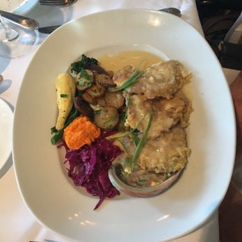 Vintage Press - Abalone special with carrot purée, potatoes cabbage and fresh veg - American Near Me - Visalia, California Vintage Press - Abalone special with carrot purée, potatoes cabbage and fresh veg - American Near Me - Visalia, California