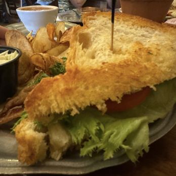 Patti's 1880's Settlement - BLT - American Near Me - Grand Rivers, Kentucky