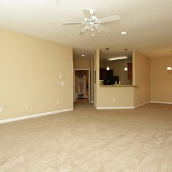 The Gardens On Stadium - 1 bedroom living area