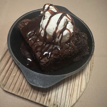 cuts steakhouse - Steakhouses Near Me - Turlock, California