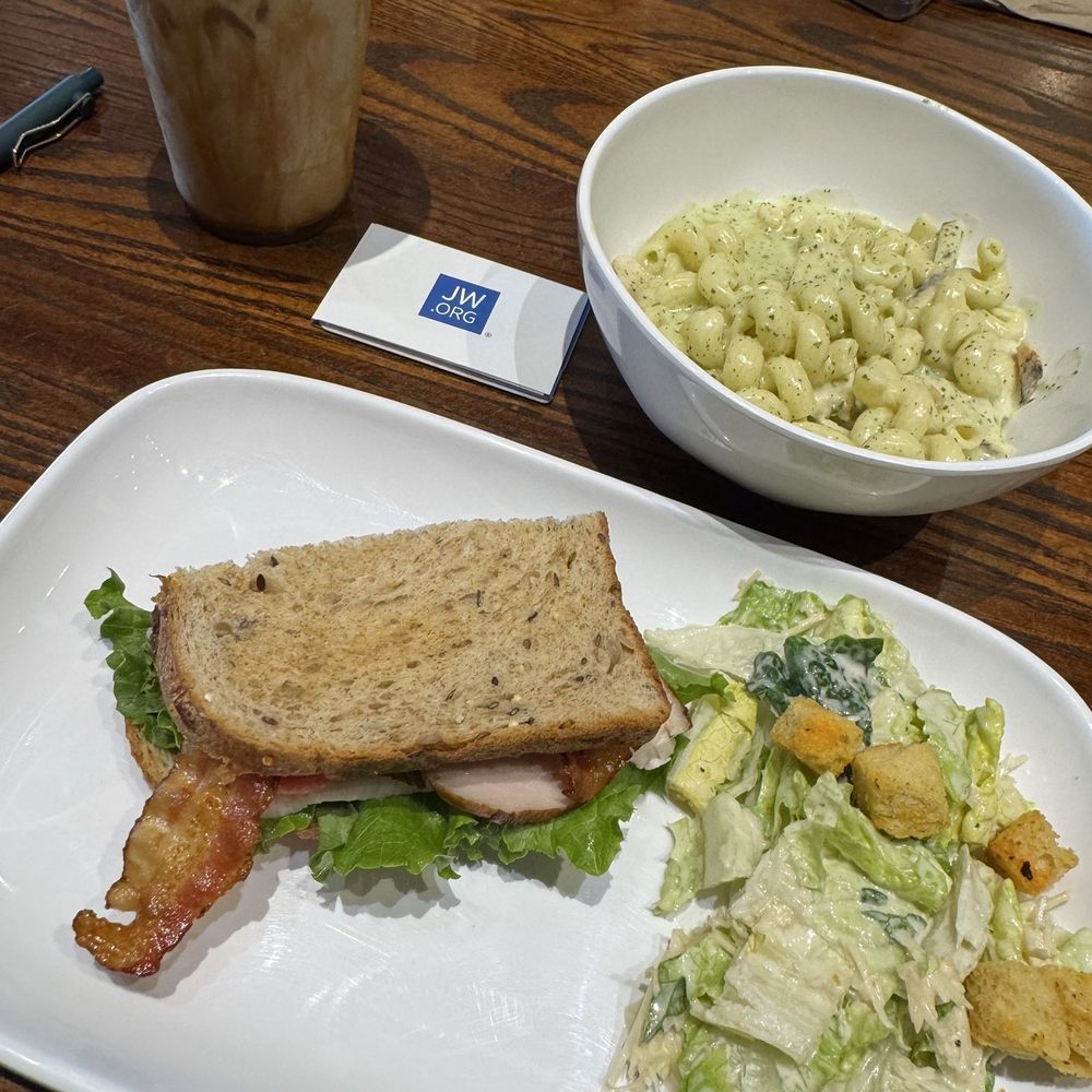 Corner Bakery Cafe - Uptown Turkey Avocado Chicken Pesto - Cafes Near Me - Houston, Texas Corner Bakery Cafe - Uptown Turkey Avocado Chicken Pesto - Cafes Near Me - Houston, Texas